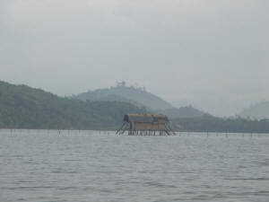 Fisherman's hut on Malampaya Sound