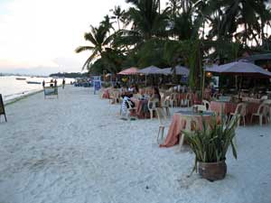 Early evening on Alona Beach